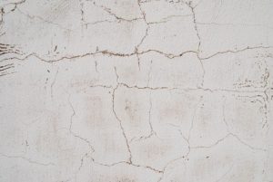 Common Causes of Wall Cracks